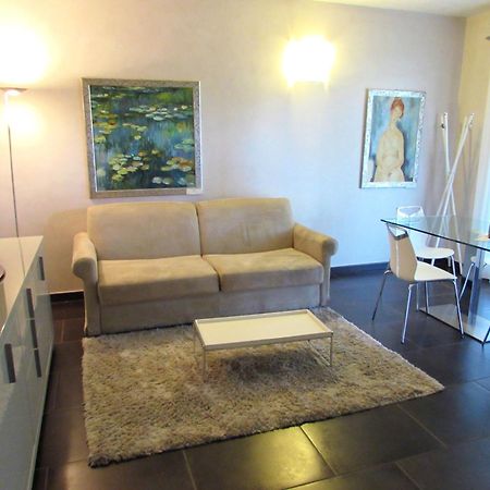 Hotel Dante Residence มานโตวา ภายนอก รูปภาพ